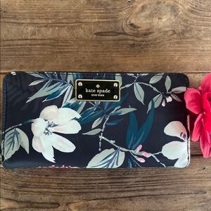 Kate Spade Black Floral Women's Wallet